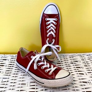 Converse All Star low tops